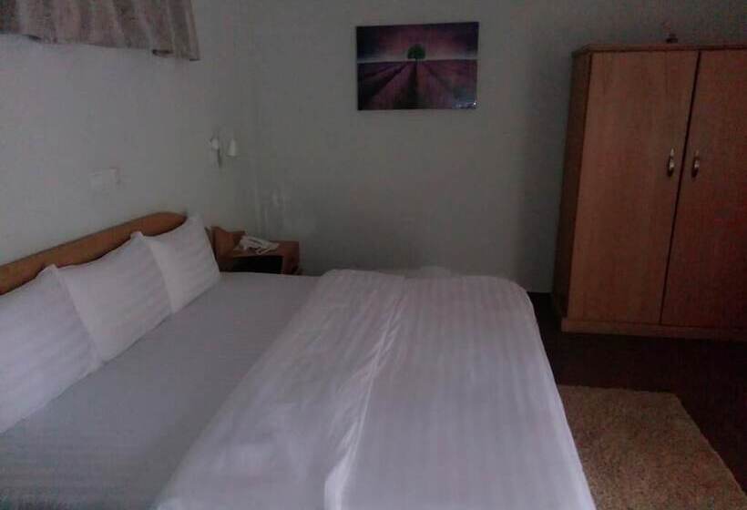 پانسیون Beyin Eco Beach Camp