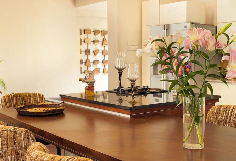 بنسيون Greenwinds Villa