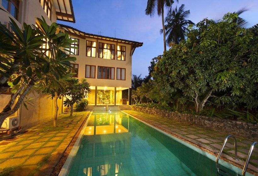 بنسيون Greenwinds Villa