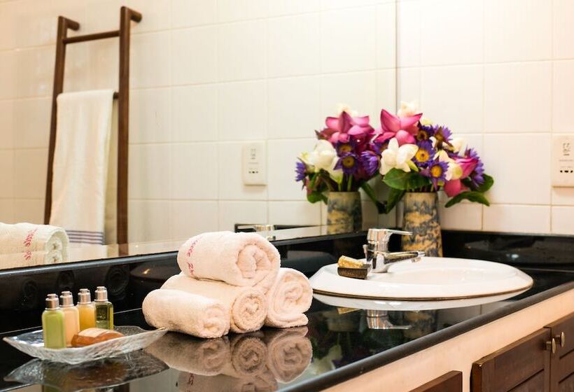 بنسيون Greenwinds Villa