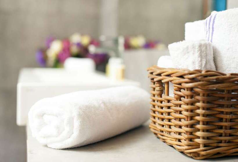 بنسيون Greenwinds Villa