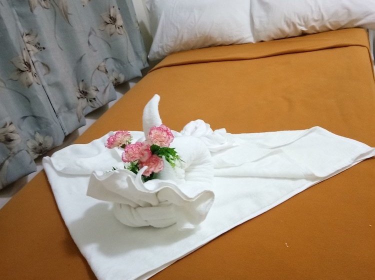 膳宿费 Home Room House  Adults Only