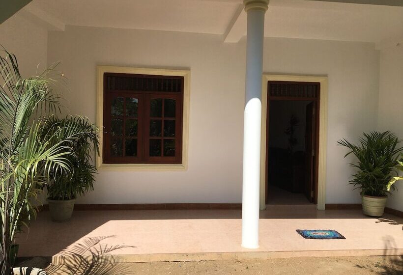Пансион Kandy Home Stay Villa
