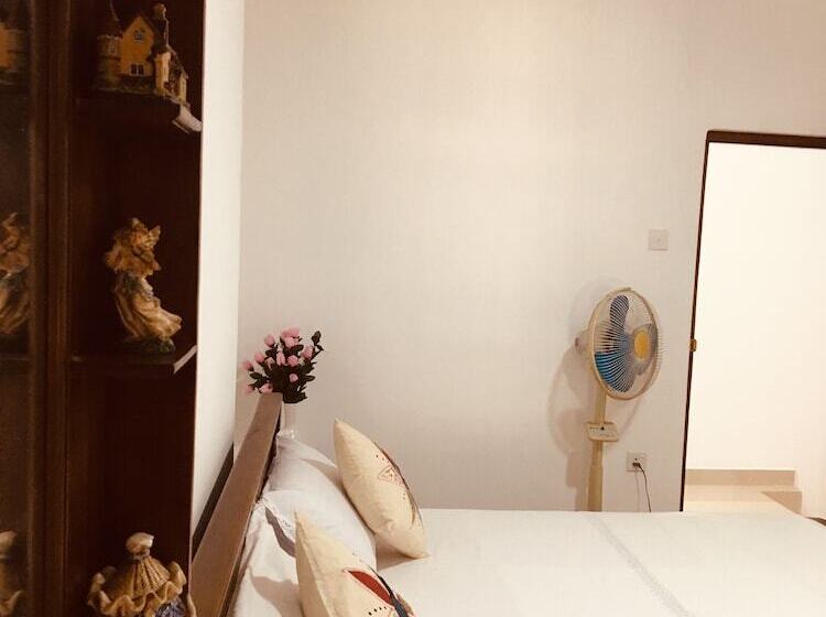 Пансион Kandy Home Stay Villa