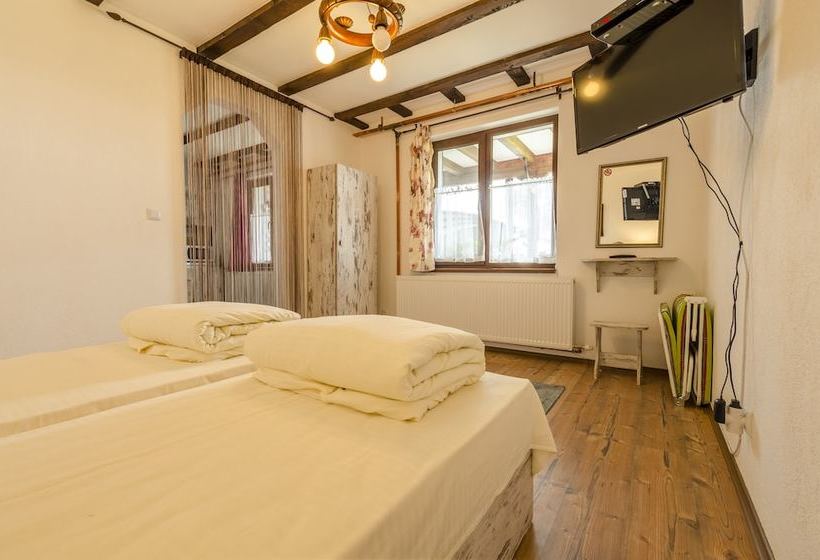 Пансион Kozareva Guest House