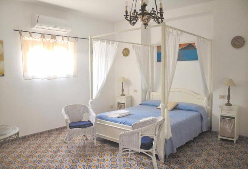 Pensjonat Le Mãƒâ nnare Case Vacanze Di Metopa Srl