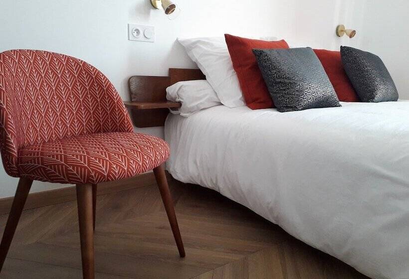 بنسيون Les Hauts De Malirat