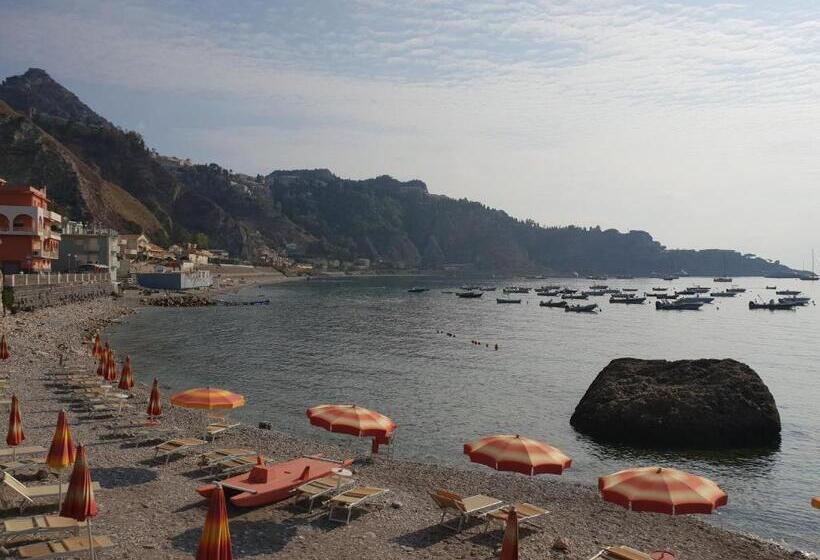 بنسيون Th Luxury Rooms