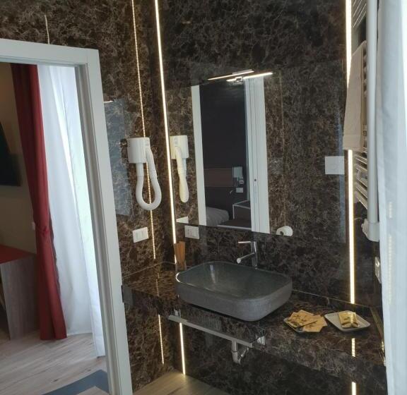 بنسيون Th Luxury Rooms