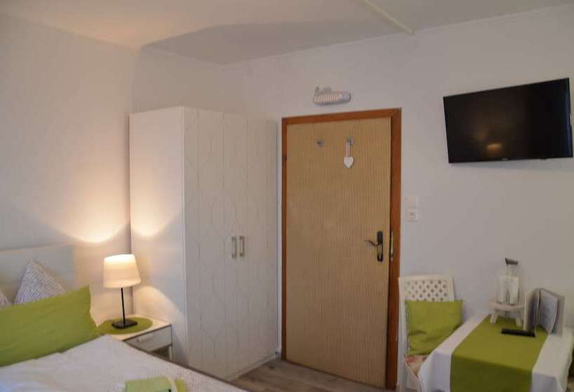 Pension & Restaurant La Amalia