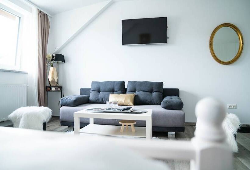 Pension & Restaurant La Amalia