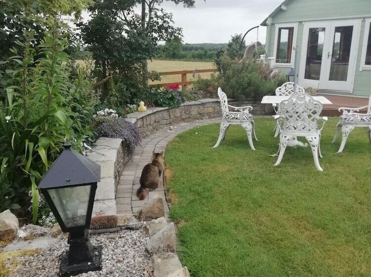 Tig Na Coille B&b Country House