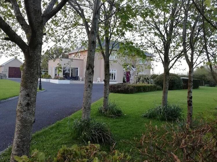 Tig Na Coille B&b Country House