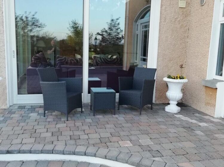 Tig Na Coille B&b Country House