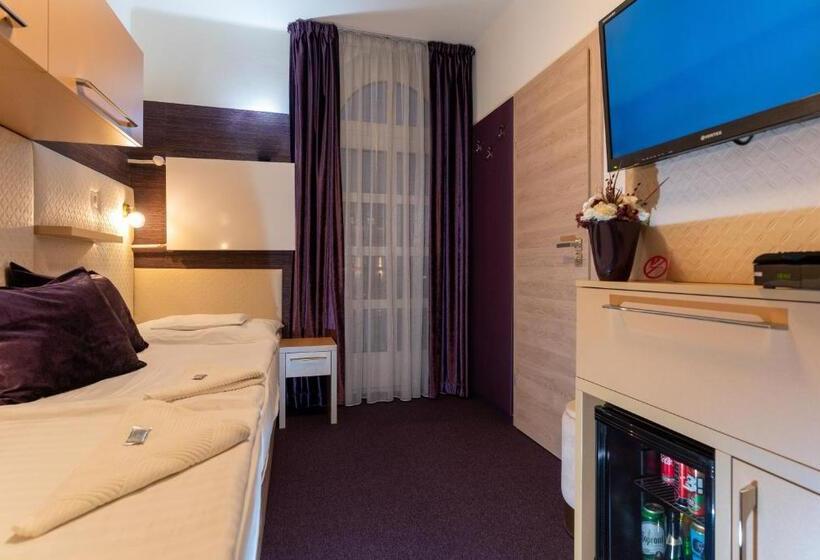 ホテル Teátrum Boutique