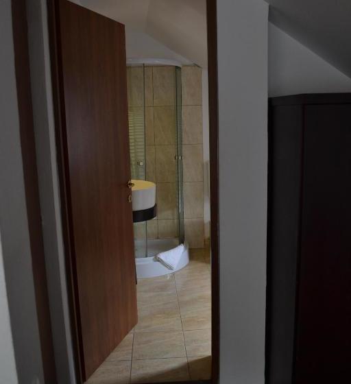 펜션 Chic City Rooms