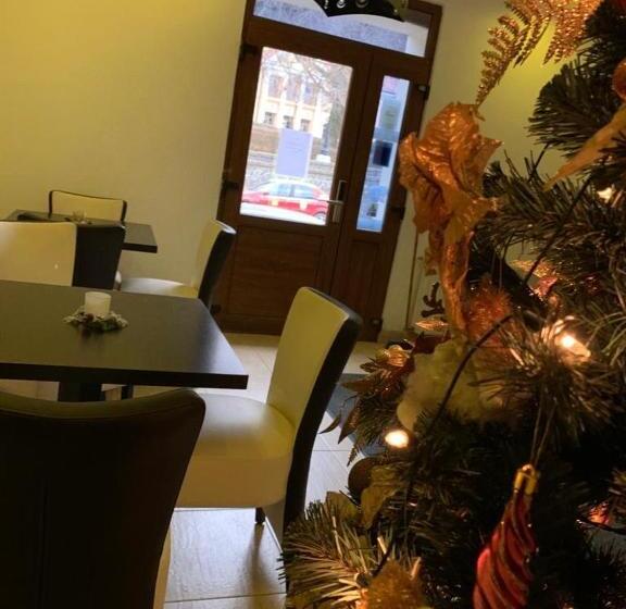 펜션 Chic City Rooms