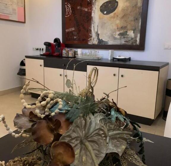 펜션 Chic City Rooms