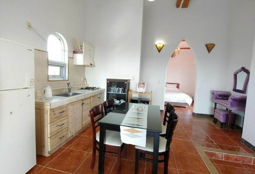 Hotel Amante Pension