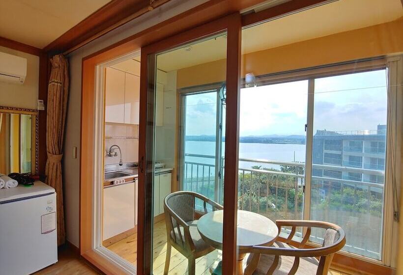 בית מלון כפרי Bomulsum