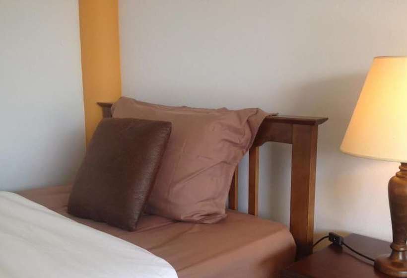 בית מלון כפרי Coconut Homes & Cafe