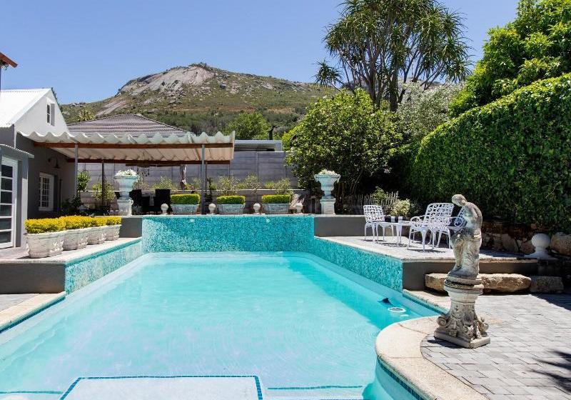 فندق Domaine Du Cap Guest House