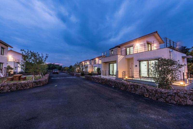 בית מלון כפרי Dream In Jeju