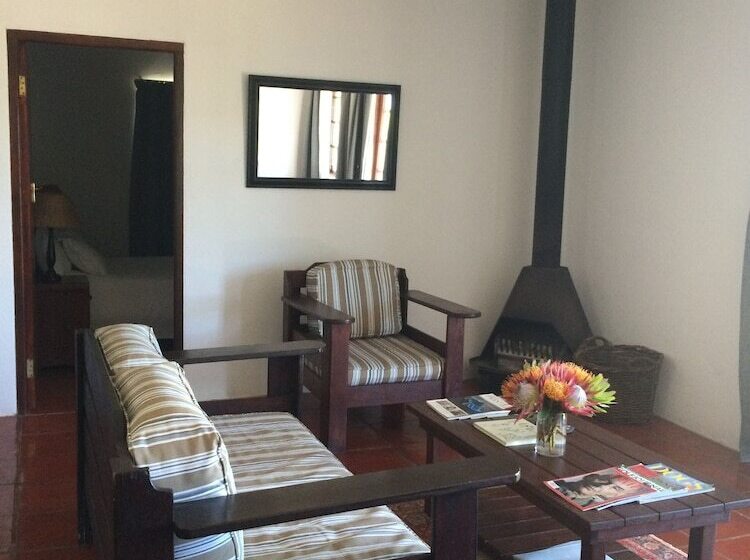 فندق Fraaigelegen Farm