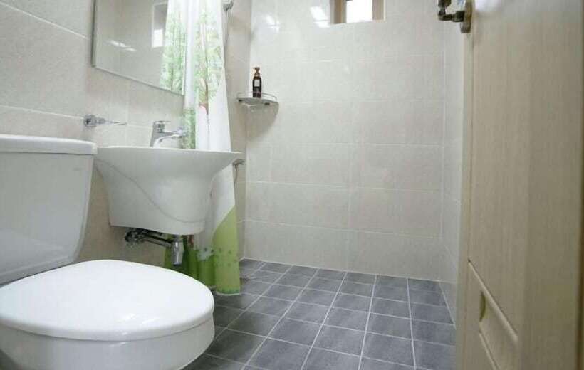 Hotel Gotjawal Geomun Oreum Pension