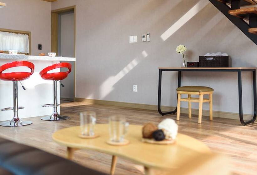 Отель Gyeongpoen Pension