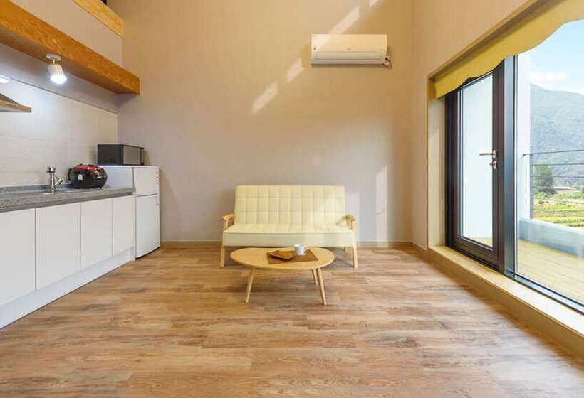 Отель Gyeongpoen Pension