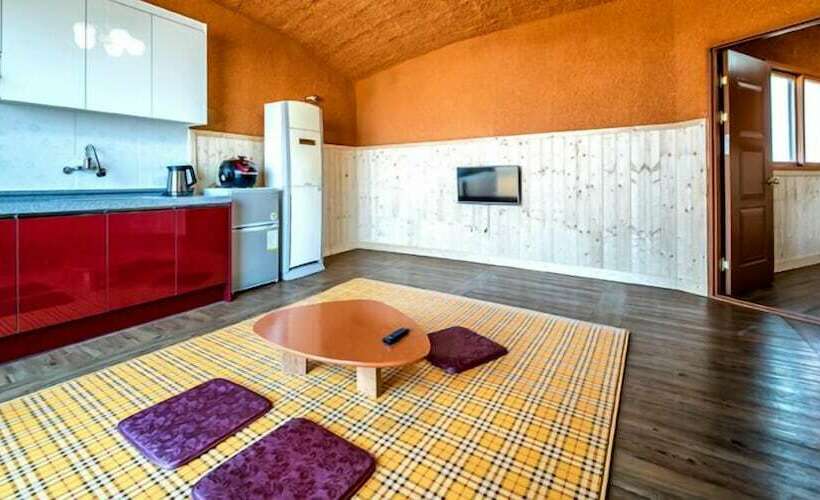 בית מלון כפרי Jangchun Red Clay Pension