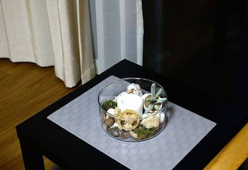 Отель Jeju Clair De Lune Pension