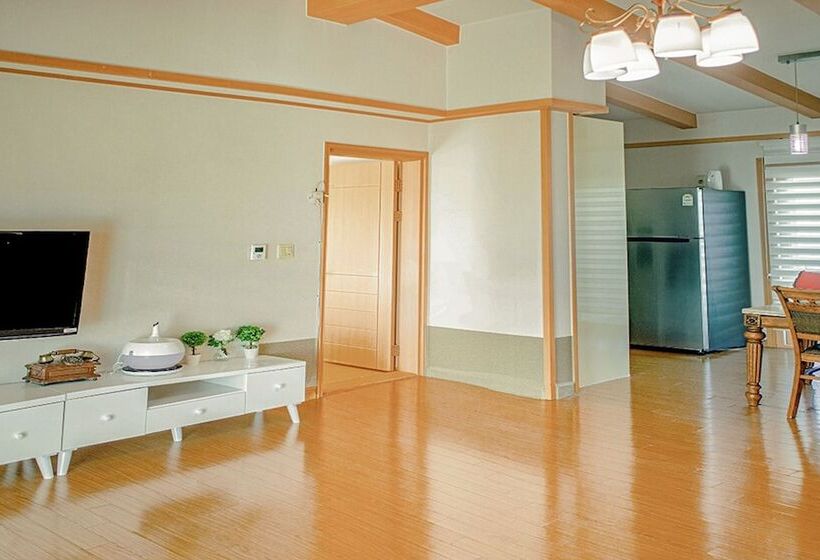 酒店 Jeju Sanbangsan Tansan Oncheon Pension