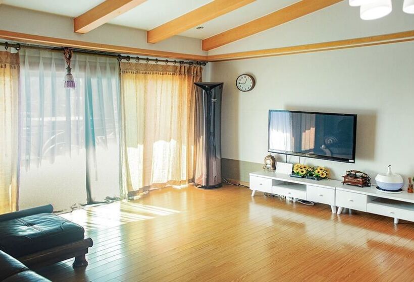 酒店 Jeju Sanbangsan Tansan Oncheon Pension