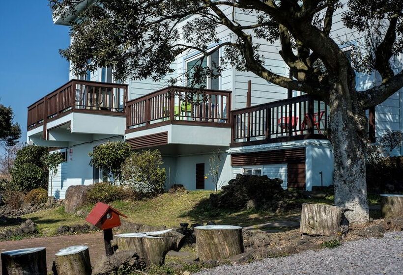 בית מלון כפרי Jeju Nollmung