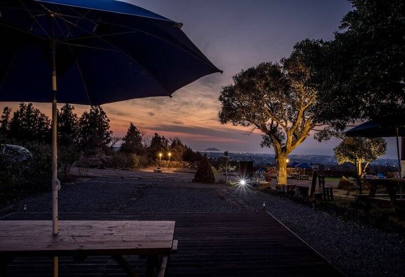 בית מלון כפרי Jeju Nollmung