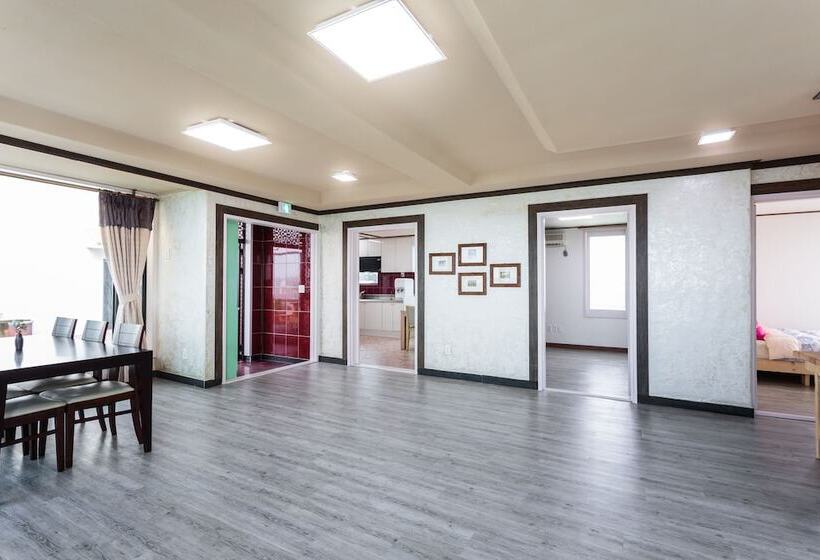 酒店 Jejuwayo Pension