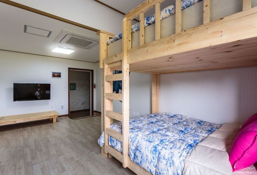 酒店 Jejuwayo Pension