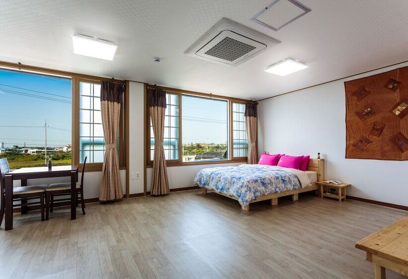 酒店 Jejuwayo Pension