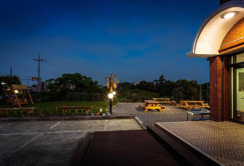 酒店 Jejuwayo Pension