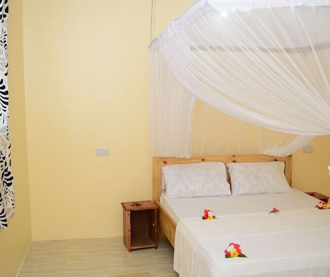 هتل Kigwedeni Villas