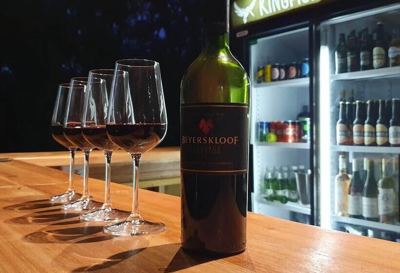 ホテル Kingfisher Creek Safari Lodge