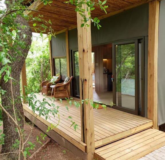 ホテル Kingfisher Creek Safari Lodge