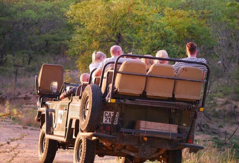 ホテル Kingfisher Creek Safari Lodge