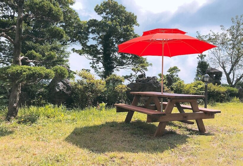 ホテル Leeds Pension