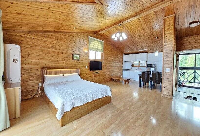 ホテル Longbeach Pension