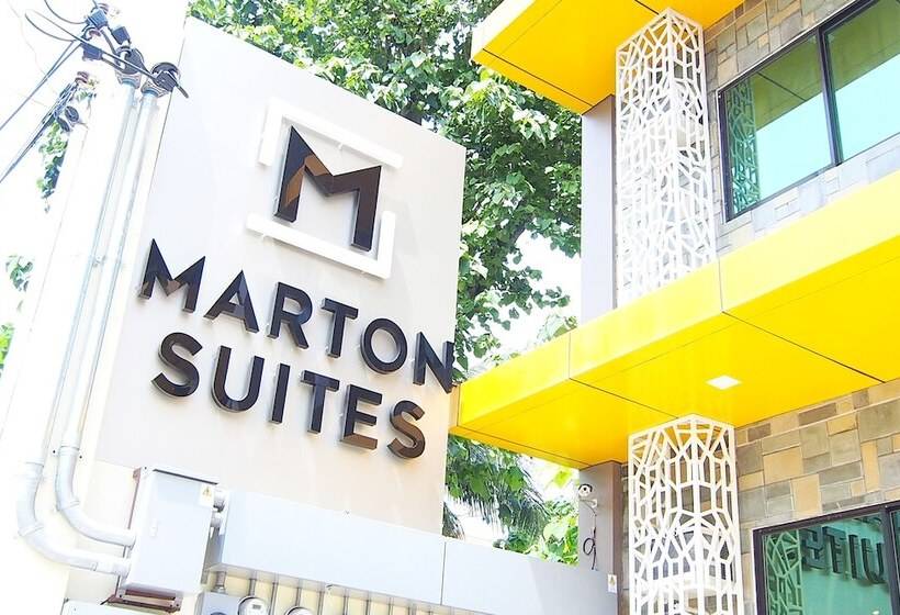 בית מלון כפרי Marton Suites