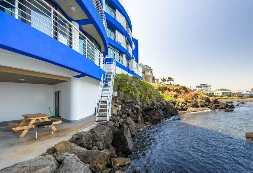 Отель On The Sea Pension