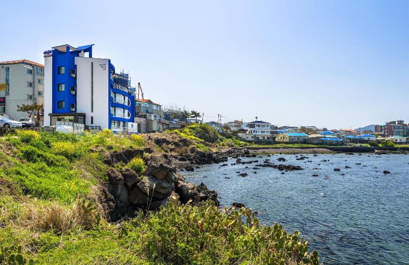 Отель On The Sea Pension